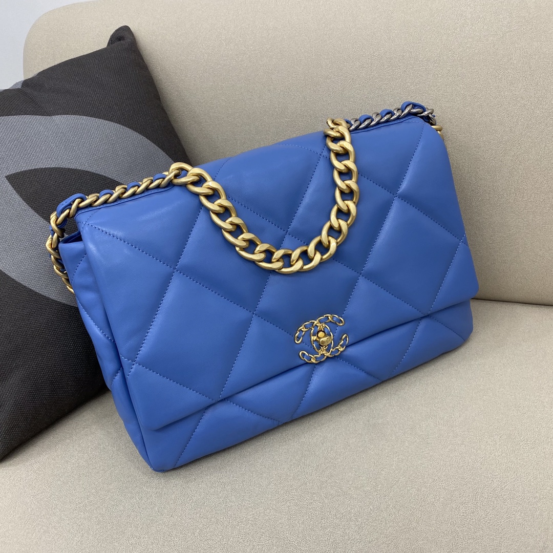 Lambskin 19 Maxi Handbag Flap Bag AS1162 Blue